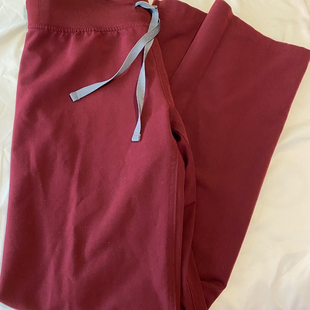 Figs Scrub Set - image 3